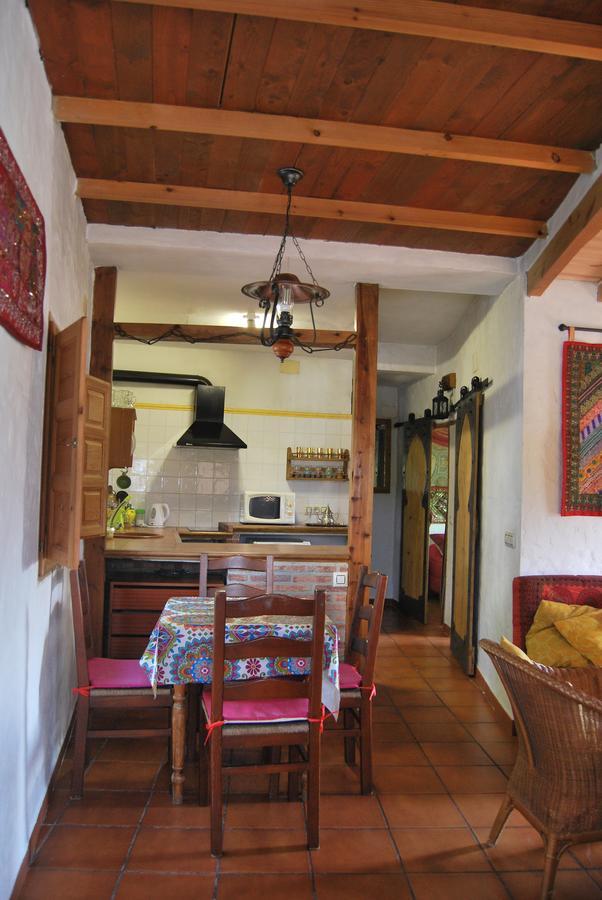 Casas Azahar-Alucema Guest House Zahara De La Sierra Luaran gambar