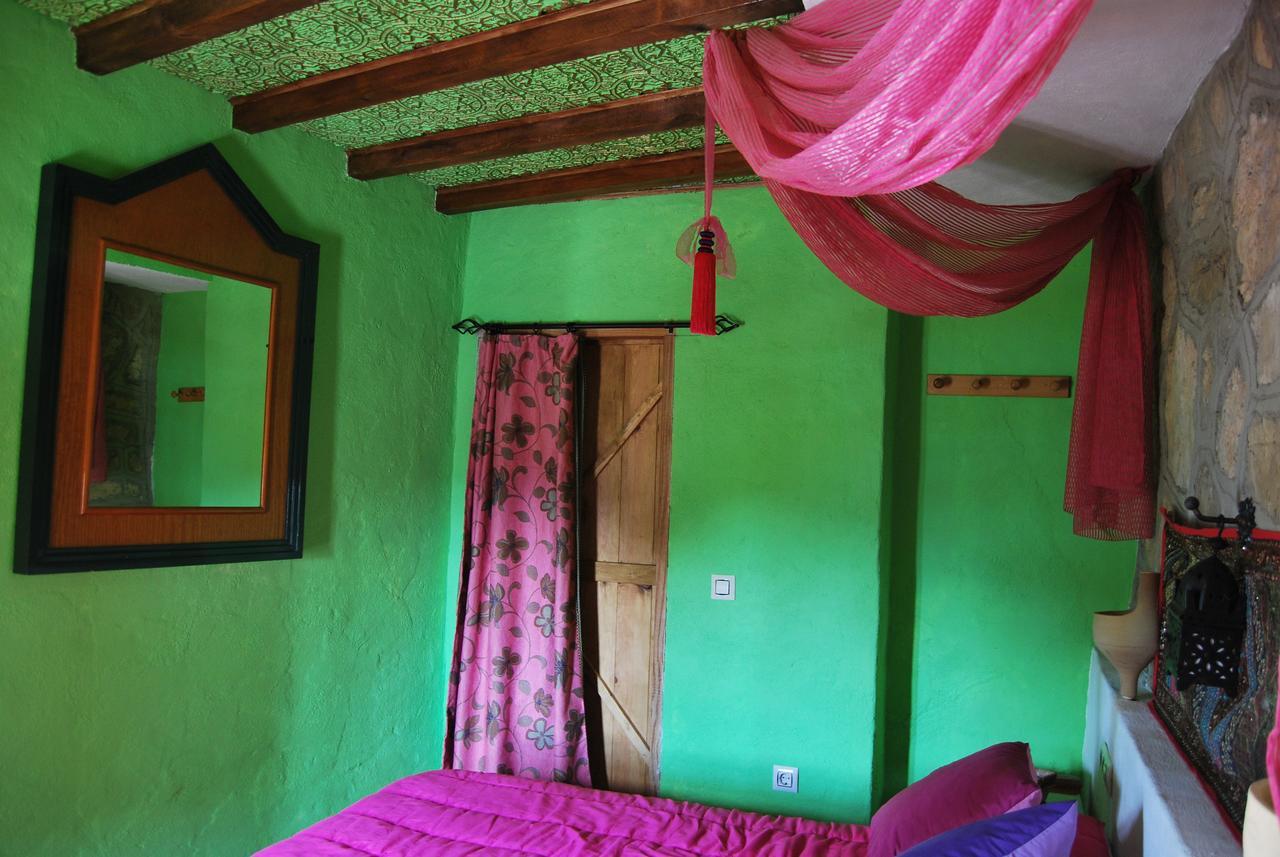 Casas Azahar-Alucema Guest House Zahara De La Sierra Luaran gambar